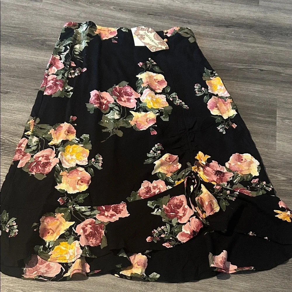Floral Black Skirt